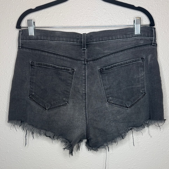 L'AGENCE Audrey Mid-Rise Charcoal Denim Frayed Raw Hem Shorts Vintage Black - 29 - Picture 7 of 13